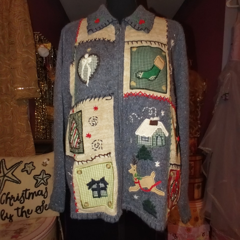 Basic Editions Holiday Sweater M - image 1